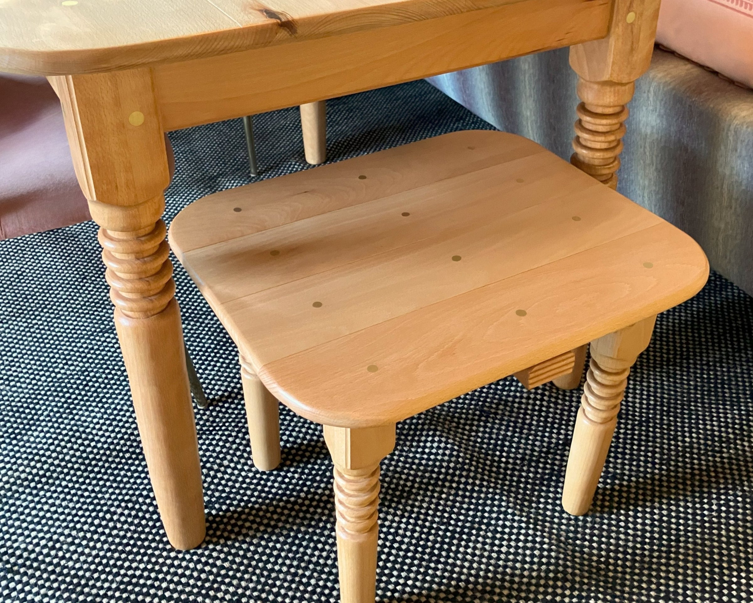 Handmade Solid Wood Benches & Seats - Twisted Eye