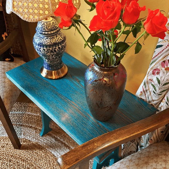 Colpop Seat & Accent table - Twisted Eye