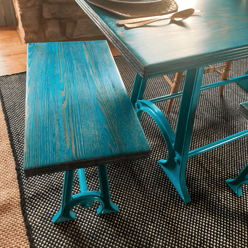 Colpop Seat & Accent table - Twisted Eye