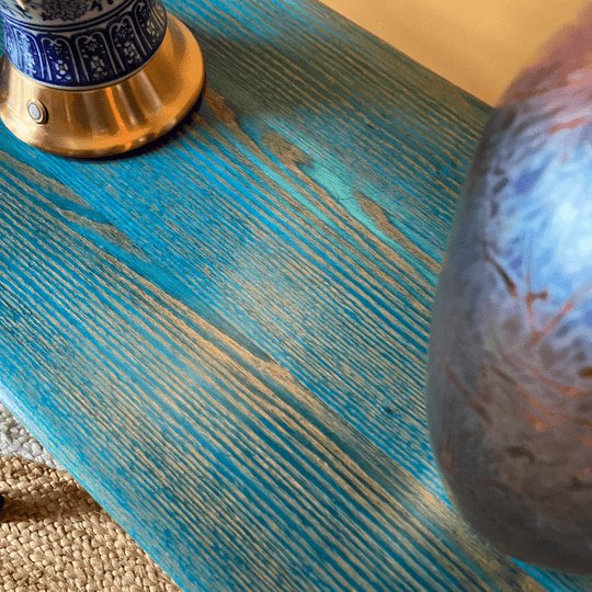 Colpop Seat & Accent table - Twisted Eye